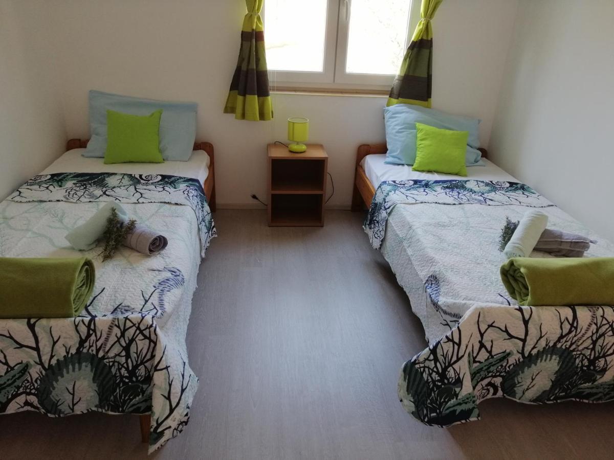 Mirjana Radovic Apartment Baska (Krk)